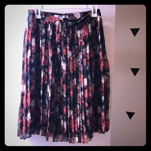 Floral Midi Pleated Skirt